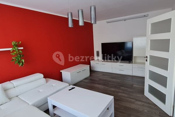 3 bedroom flat to rent, 76 m², Jabloňová, Prague, Prague