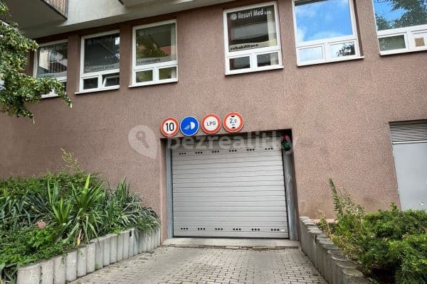 garage to rent, 16 m², Paříkova, Prague, Prague