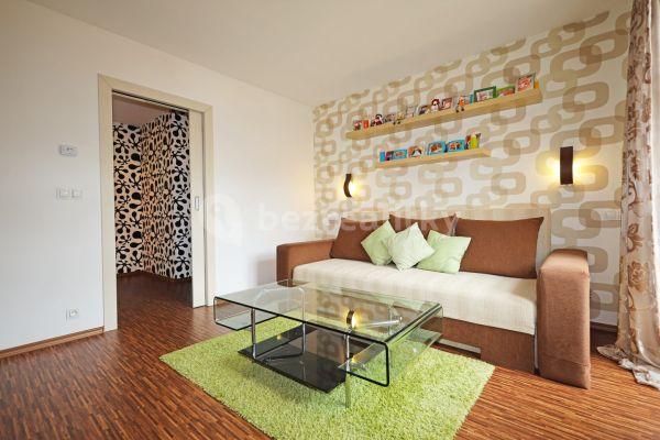 2 bedroom flat for sale, 33 m², Vítězná, 