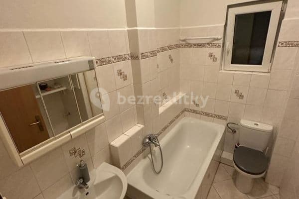 1 bedroom flat to rent, 38 m², Na Žertvách, Hlavní město Praha 1 bedroom flat to rent, 38 m², Na Žertvách, Hlavní město Praha