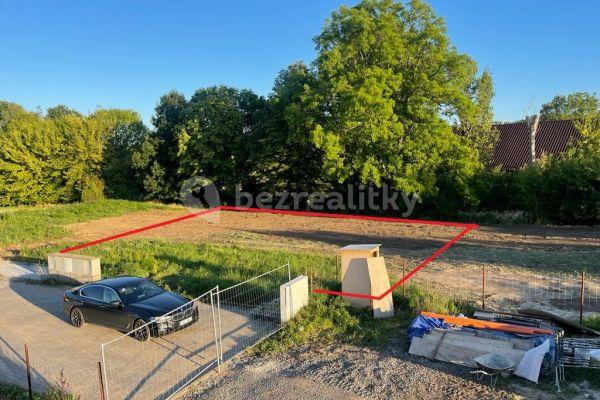 plot for sale, 720 m², U Skalky, Mírovice
