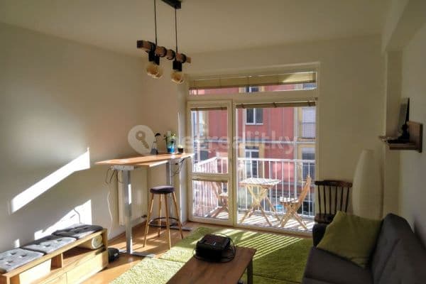 1 bedroom with open-plan kitchen flat to rent, 54 m², U Soudu, Ostrava, Moravskoslezský Region 1 bedroom with open-plan kitchen flat to rent, 54 m², U Soudu, Ostrava, Moravskoslezský Region