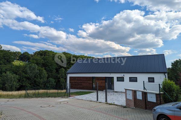 house for sale, 135 m², Mníšecká, Nová Ves pod Pleší