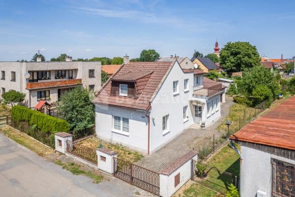 house for sale, 101 m², Komenského, 