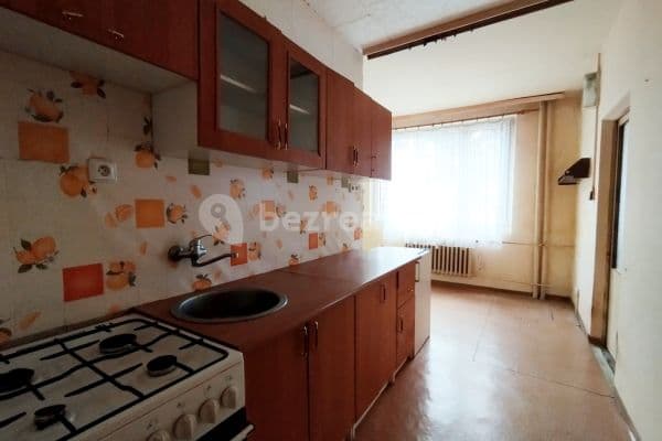 2 bedroom flat for sale, 62 m², Čapkova, 