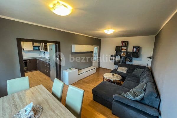 3 bedroom flat to rent, 74 m², Martinákova, Prostějov