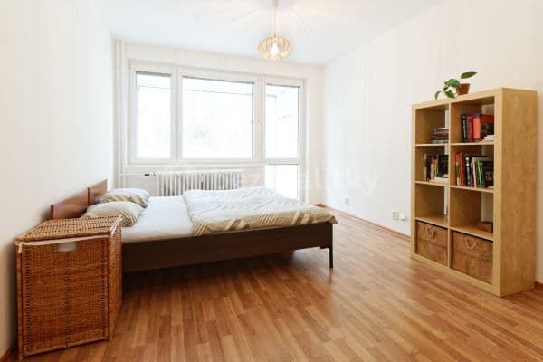 2 bedroom flat for sale, 68 m², Tunelářů, Praha