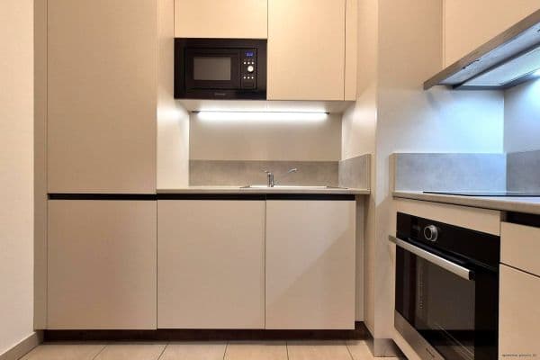 2 bedroom flat to rent, 46 m², Magisterská, Plzeň, Plzeňský Region 2 bedroom flat to rent, 46 m², Magisterská, Plzeň, Plzeňský Region