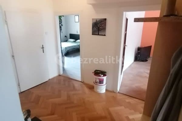 3 bedroom flat to rent, 81 m², Bendlova, Brno 3 bedroom flat to rent, 81 m², Bendlova, Brno