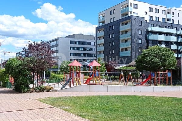 1 bedroom with open-plan kitchen flat to rent, 60 m², náměstí Junkových, Prague, Prague 1 bedroom with open-plan kitchen flat to rent, 60 m², náměstí Junkových, Prague, Prague