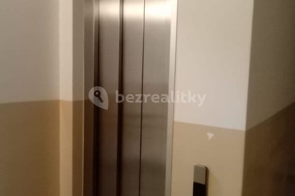 3 bedroom flat to rent, 73 m², Láskova, Praha 3 bedroom flat to rent, 73 m², Láskova, Praha