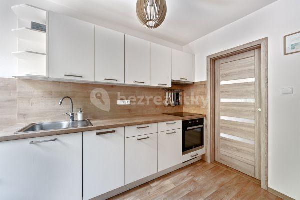 2 bedroom with open-plan kitchen flat for sale, 59 m², 
