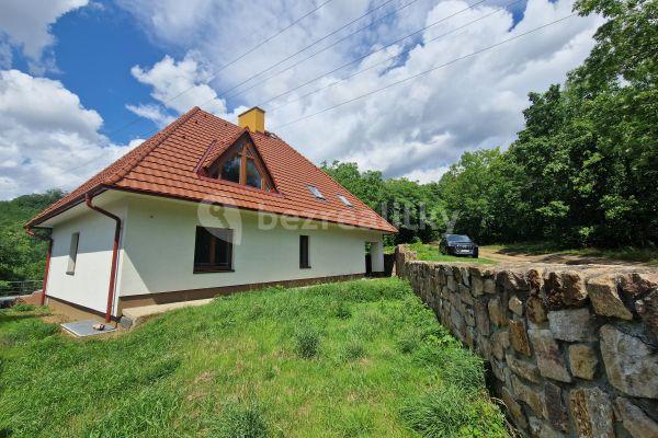 house for sale, 330 m², Klecany