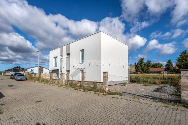 house for sale, 202 m², Na Trnku, 
