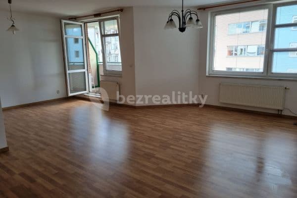 Studio flat to rent, 63 m², Paříkova, Praha Studio flat to rent, 63 m², Paříkova, Praha