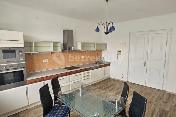 2 bedroom with open-plan kitchen flat to rent, 72 m², gen. Klapálka, Kladno 2 bedroom with open-plan kitchen flat to rent, 72 m², gen. Klapálka, Kladno