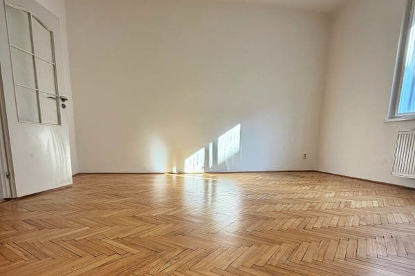 Studio flat to rent, 30 m², Prostřední, Praha Studio flat to rent, 30 m², Prostřední, Praha