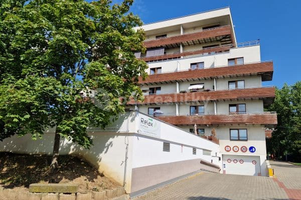 garage to rent, 15 m², Švehlova, Praha garage to rent, 15 m², Švehlova, Praha