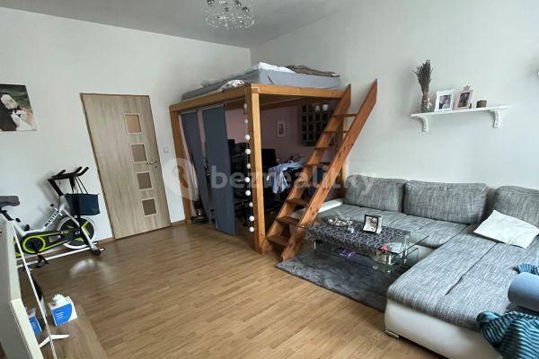 1 bedroom flat to rent, 42 m², gen. Klapálka, Kladno, Středočeský Region