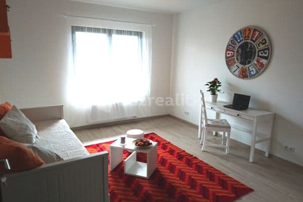 2 bedroom flat to rent, 19 m², Nyklíčkova, Praha