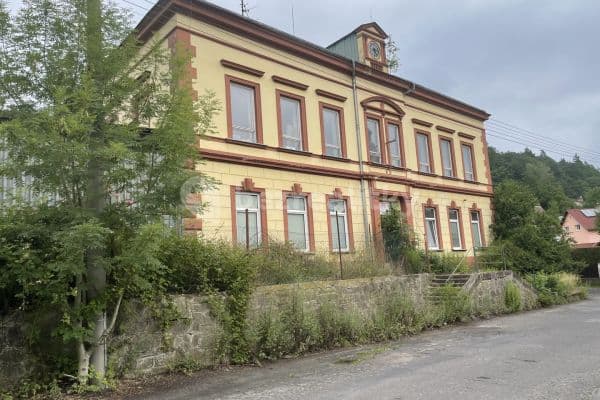 house for sale, 590 m², Družstevní, 