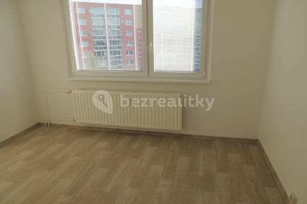 3 bedroom flat to rent, 73 m², U Kostela, Jablonec nad Nisou