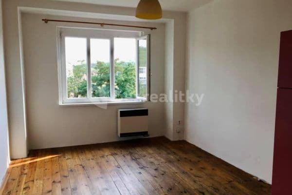 Small studio flat to rent, 31 m², Přípotoční, Hlavní město Praha Small studio flat to rent, 31 m², Přípotoční, Hlavní město Praha