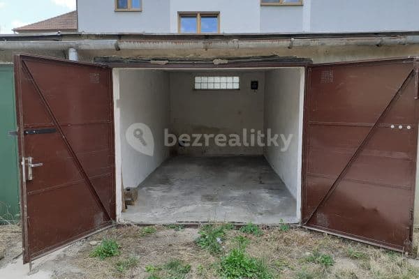 garage to rent, 18 m², Fanderlíkova, Brno
