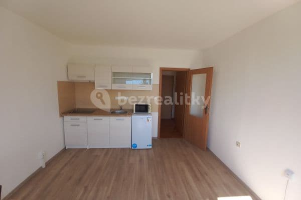 Studio flat to rent, 21 m², SNP, Ústí nad Labem, Ústecký Region Studio flat to rent, 21 m², SNP, Ústí nad Labem, Ústecký Region