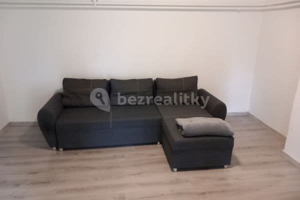 house to rent, 70 m², Ledčice