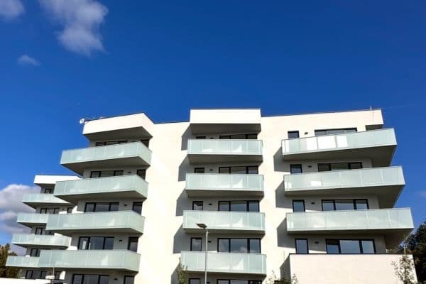 1 bedroom with open-plan kitchen flat to rent, 60 m², Sedlecká, Karlovy Vary 1 bedroom with open-plan kitchen flat to rent, 60 m², Sedlecká, Karlovy Vary