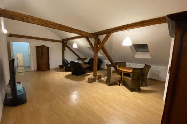 3 bedroom with open-plan kitchen flat to rent, 130 m², Křídlovická, Brno 3 bedroom with open-plan kitchen flat to rent, 130 m², Křídlovická, Brno