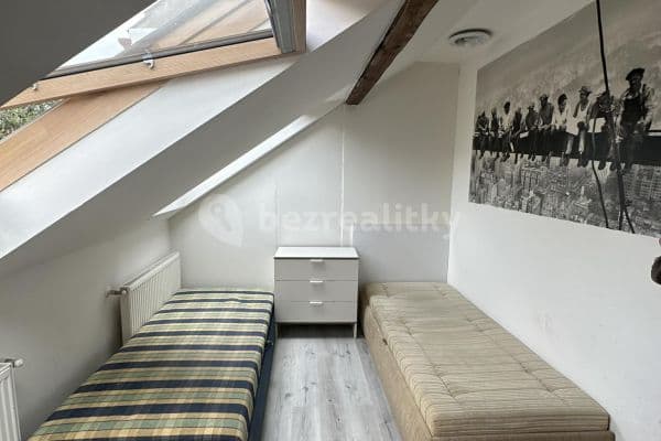 3 bedroom flat to rent, 64 m², Kšírova, Brno