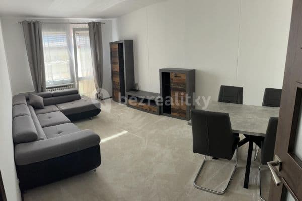 3 bedroom flat to rent, 71 m², Za Universitou, Dobruška