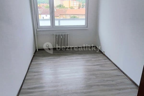 1 bedroom with open-plan kitchen flat to rent, 42 m², Revoluční, Litoměřice