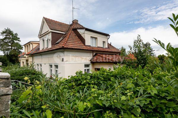 house for sale, 245 m², V Domcích, 