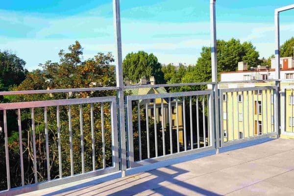 2 bedroom with open-plan kitchen flat to rent, 124 m², Jeremenkova, Praha 2 bedroom with open-plan kitchen flat to rent, 124 m², Jeremenkova, Praha