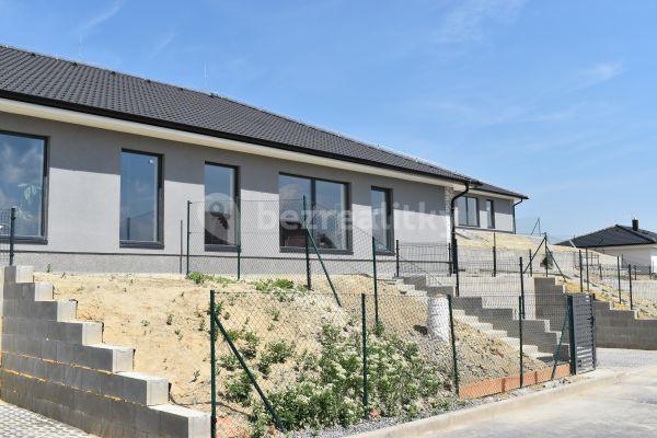 house for sale, 98 m², Slaný, Středočeský Region