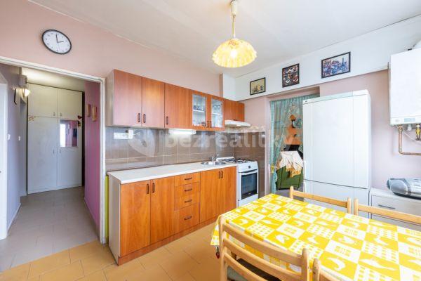 3 bedroom flat for sale, 74 m², U Hačky, 