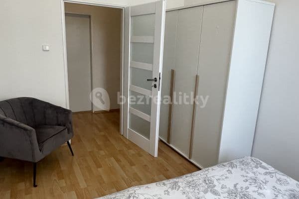 1 bedroom with open-plan kitchen flat to rent, 38 m², Tatranská, Liberec