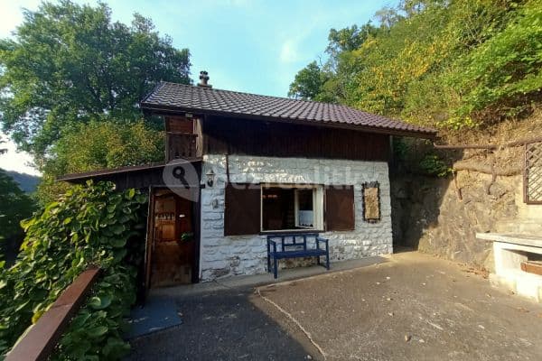 recreational property for sale, 510 m², Nad Zastávkou, 