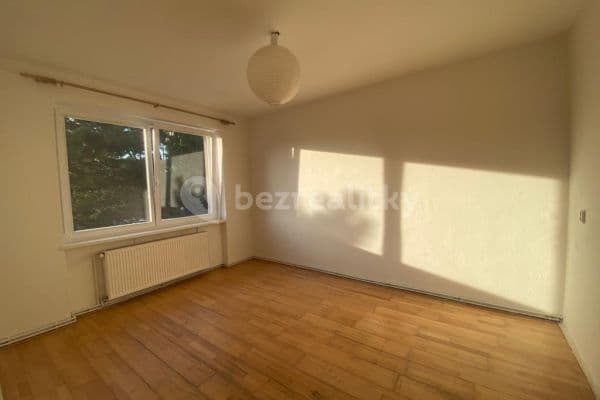 3 bedroom flat to rent, 69 m², Komenského, Modřice