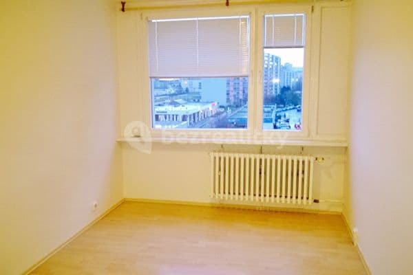 3 bedroom flat to rent, 75 m², Mazancova, Praha
