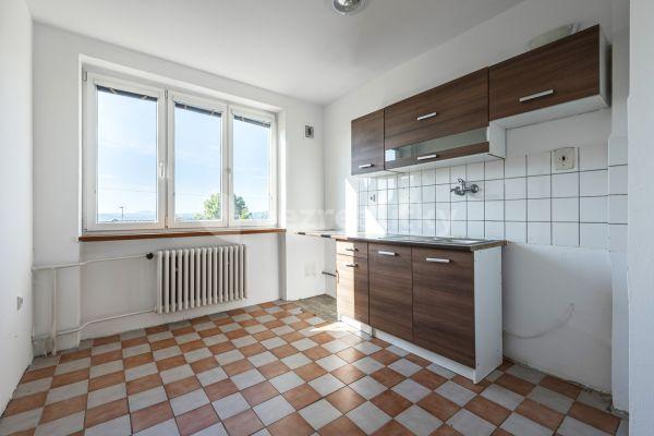 3 bedroom flat for sale, 74 m², Pod Zahrady, 