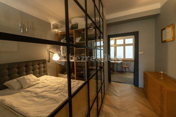 1 bedroom flat for sale, 39 m², Na Maninách, Praha