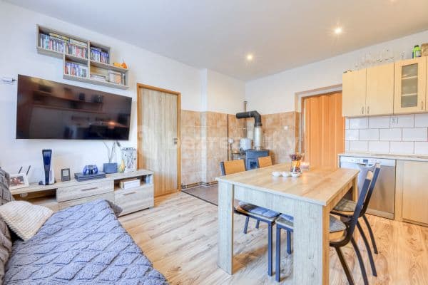 2 bedroom with open-plan kitchen flat for sale, 67 m², V Rumunsku, 
