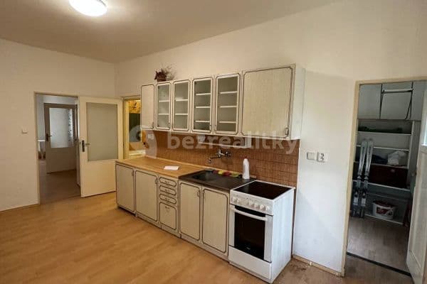 2 bedroom with open-plan kitchen flat to rent, 65 m², Mattoniho nábřeží, Karlovy Vary 2 bedroom with open-plan kitchen flat to rent, 65 m², Mattoniho nábřeží, Karlovy Vary