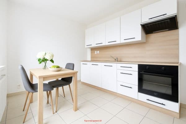 4 bedroom flat to rent, 73 m², Slovenská, 4 bedroom flat to rent, 73 m², Slovenská,