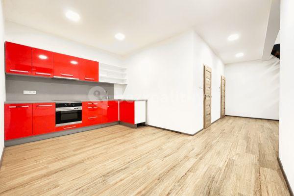 3 bedroom flat for sale, 103 m², Nad nádražím, 