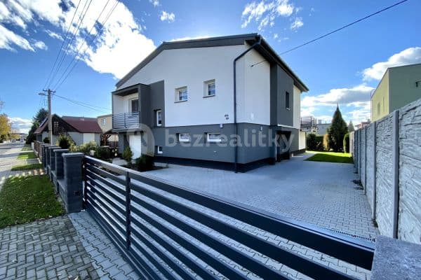 house for sale, 200 m², Kostelní, 